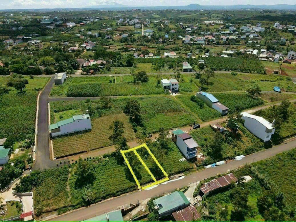 ĐẤT THỔ CƯ PHƯỜNG 2 BẢO LỘC VIEW ĐẸP, HAI MẶT TIỀN THÔNG HẺM LỚN