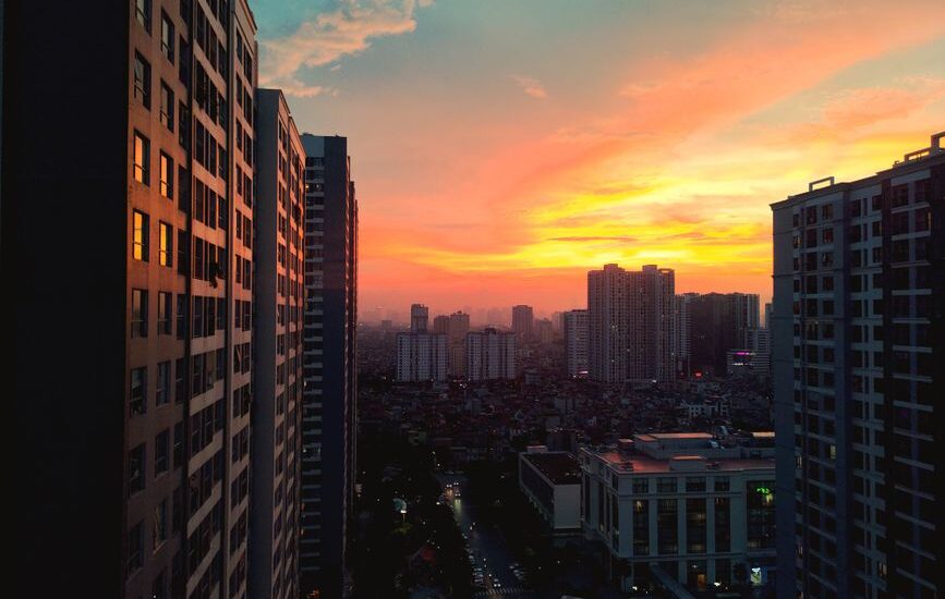 Bất Động Sản Quý 2/2026: Phân Khúc Căn Hộ Tăng Trưởng Mạnh Mẽ Tại Đô Thị Lớn
